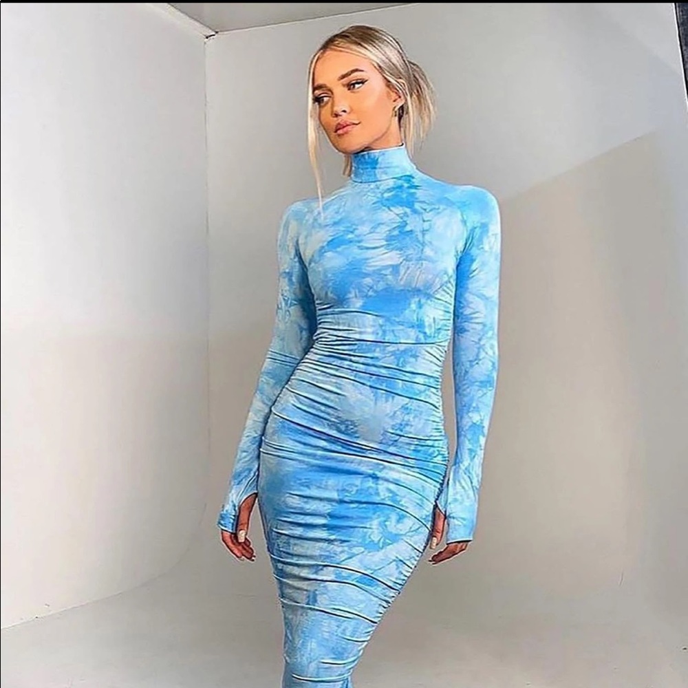 Blue Tie Dye Maxi Dress